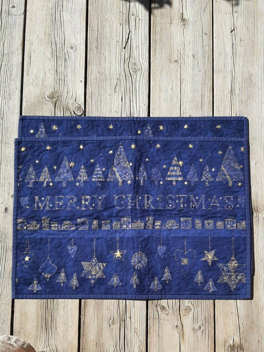 Handmade Quilted Placemats Set (2) Merry Christmas Dark Blue and Gold